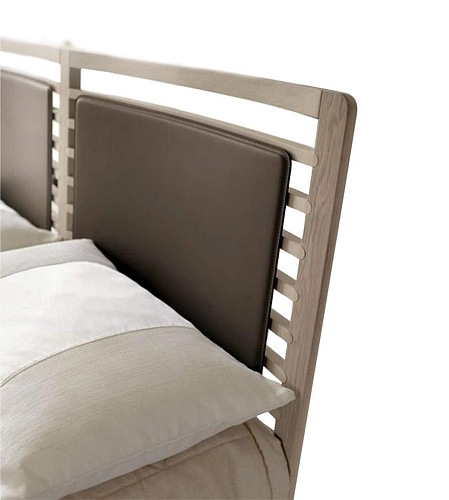 Essentia Luxury Bed