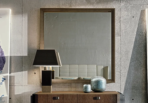 Traditional Wooden Frame Mirror