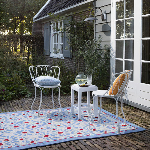 Daisy Sky Blu Outdoor Rug