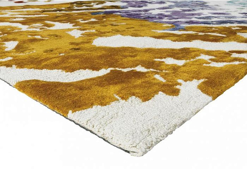 Carnival Viscose Hand-Tufted Rug