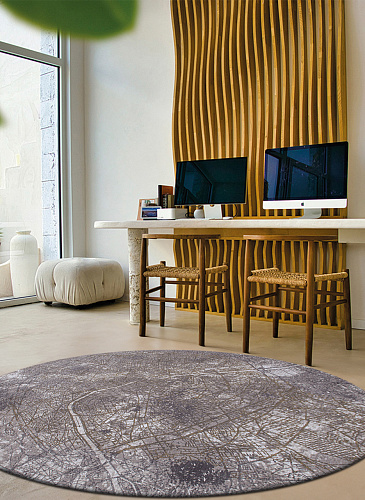 Contemporary Grey Round Rug