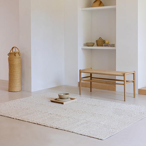 Artisan Base Ivory Rug